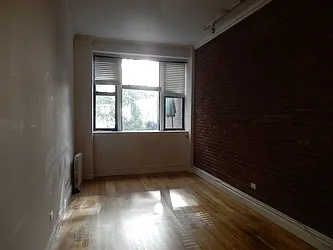 Rented by Aimee Grodanz, LREB