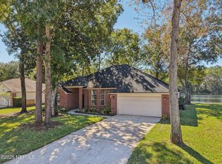 208 HONEYSUCKLE Way, St. Johns, FL 32259