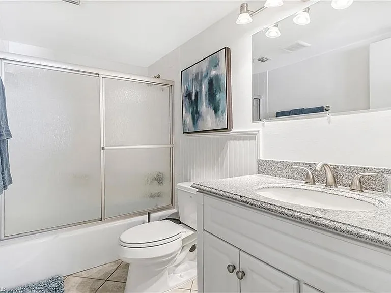 3000 Gulf Shore Blvd N #213 — Photo 25