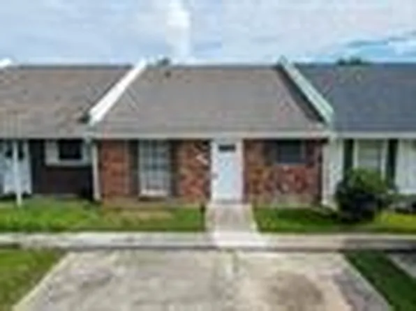 1838 S Tallowood Dr, Lake Charles, LA 70605