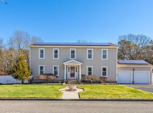 123 9th Avenue, Holtsville, NY 11742