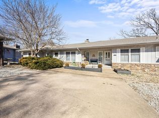 4 Chandler Ln, Bella Vista, AR 72715