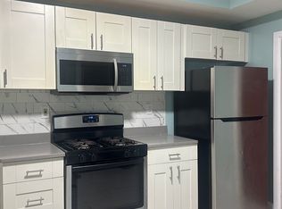 1 Greenmount St #1, Dorchester, MA 02125