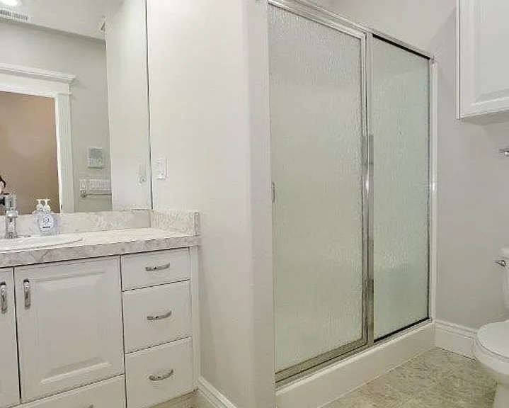 2291 N Greenview Ct — Photo 31