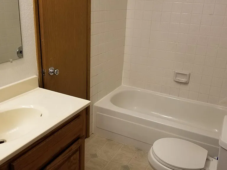 1481 Selmi Dr — Photo 9