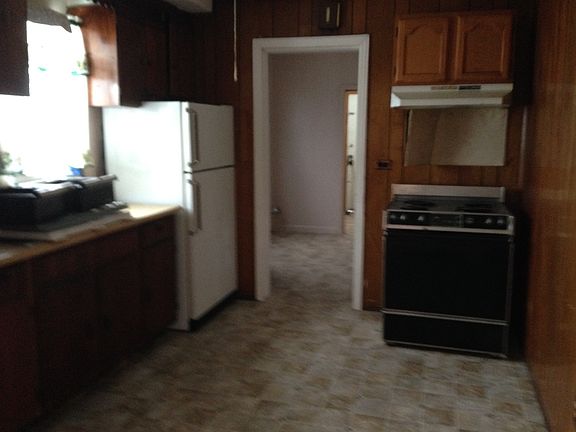 4th image of 809 Whitmore Ave
