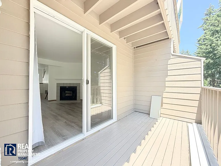 1317 Contra Costa Ave — Photo 11
