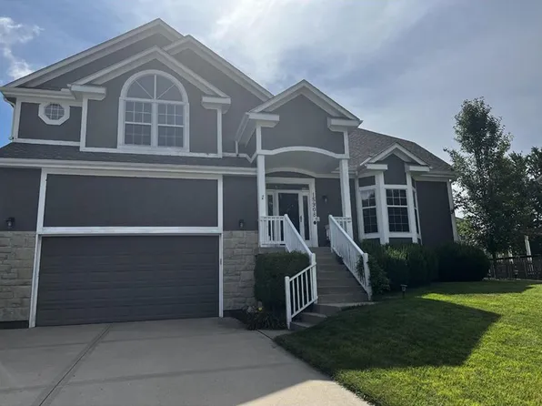 15908 E 77th Ter, Kansas City, MO 64139