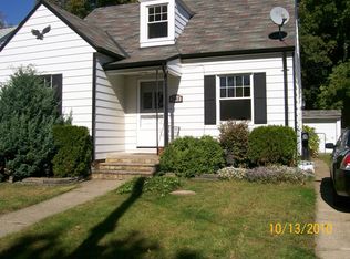 1402 Irving Ave, Cleveland, OH