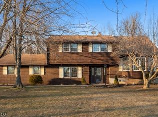 56 Glen Rd, Bound Brook, NJ 08805