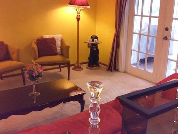 5th image of 1818 Crownwood Dr