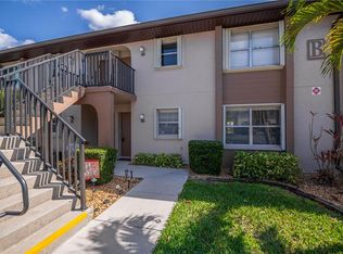 25100 Sandhill Blvd #R, Punta Gorda, FL 33983