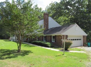 1447 Page Rd, Powhatan, VA 23139