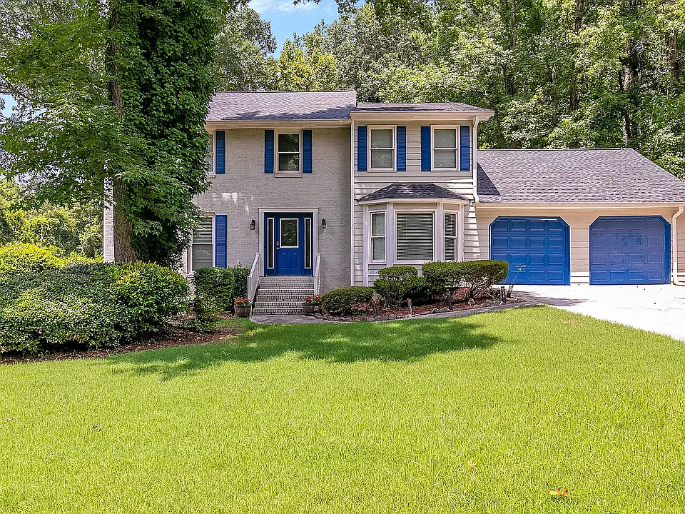 5256 Golfcrest Cir