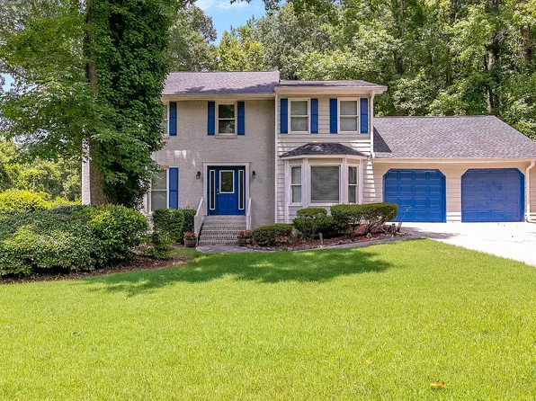5256 Golfcrest Cir, Stone Mountain, GA 30088