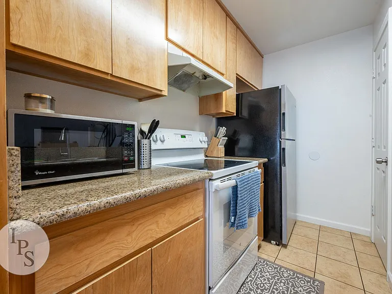 2767 W Fairmont Ave #101 — Photo 7