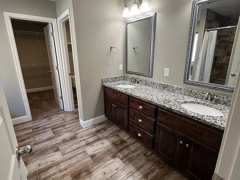 5353 S Twelve Oaks Rd — Photo 23