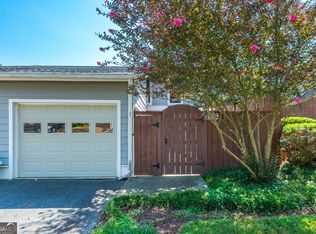 4939 Meadow Ln, Marietta, GA 30068