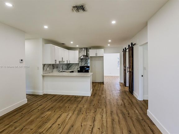 2nd image of 164 NW 34th Ave