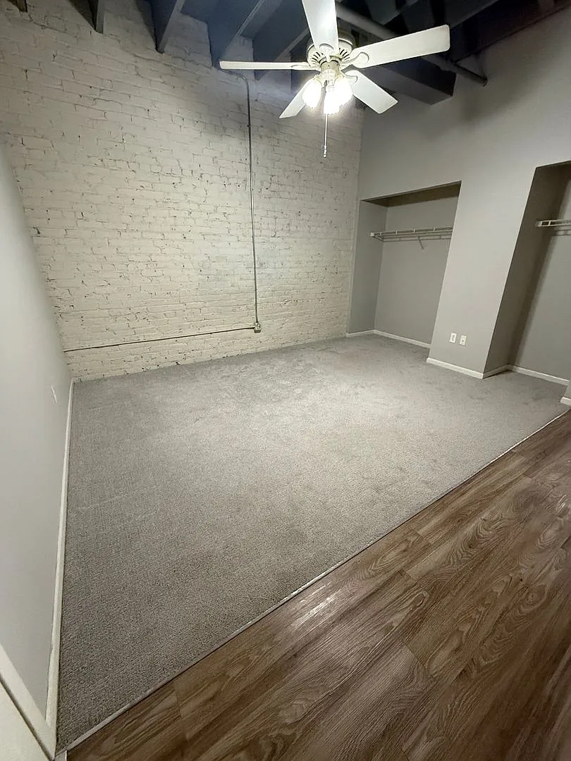 Harney Street Apartments in the Old Market — Photo 2