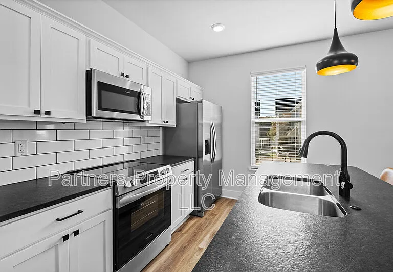 3068 W Salida Ln — Photo 9