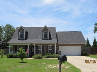 276 Apple Tree Cir, Raeford, NC 28376