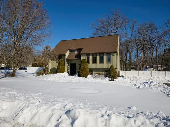 42 Rockwood Drive, Newburgh, NY 12550