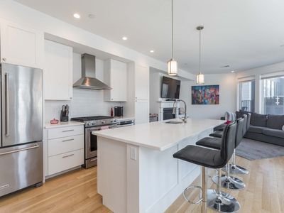 283 Old Colony Ave #1, Boston, MA, 02127