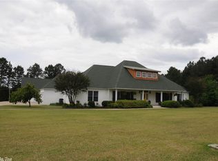 3019 W Country Club Rd, Searcy, AR 72143