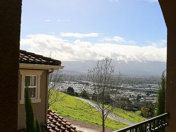 Balcony off kitchen area