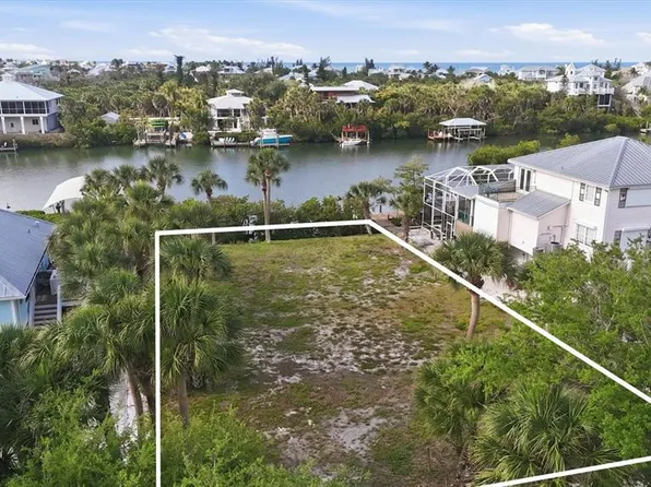 84 Palm Dr Lot 63, Placida, FL 33946
