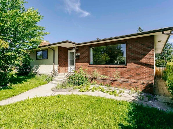 11440 44a Ave NW, Edmonton, AB T6J 0Z9