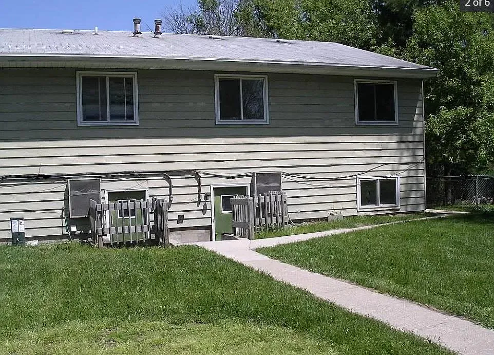 3 bed, 1500 sqft, $1,950 — Photo 3