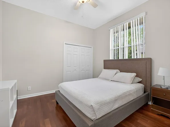 1500 Firethorn Dr, Wellington, FL 33414