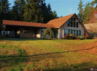 420 NE Gladwin Beach Rd, Belfair, WA 98528