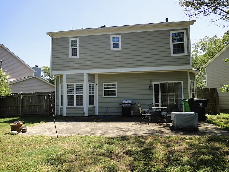 320 Hallwood Ct — Photo 33