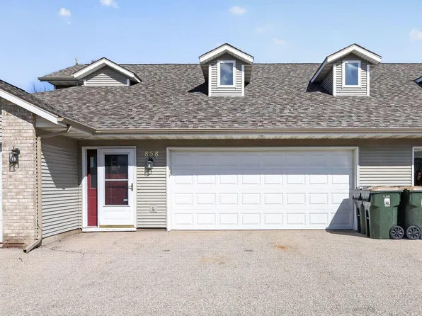 858 Saint Albert The Great Dr, Sun Prairie, WI 53590