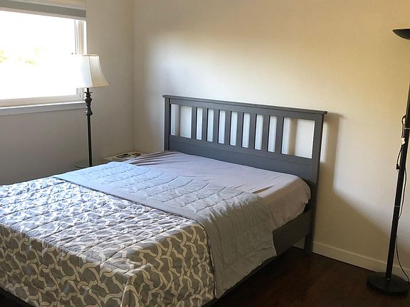 4th image of 25 Lorelei Ln