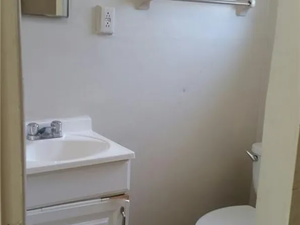 (undisclosed Address), Hollywood, FL 33024