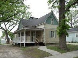 708 3rd Ave SE, Waseca, MN 56093