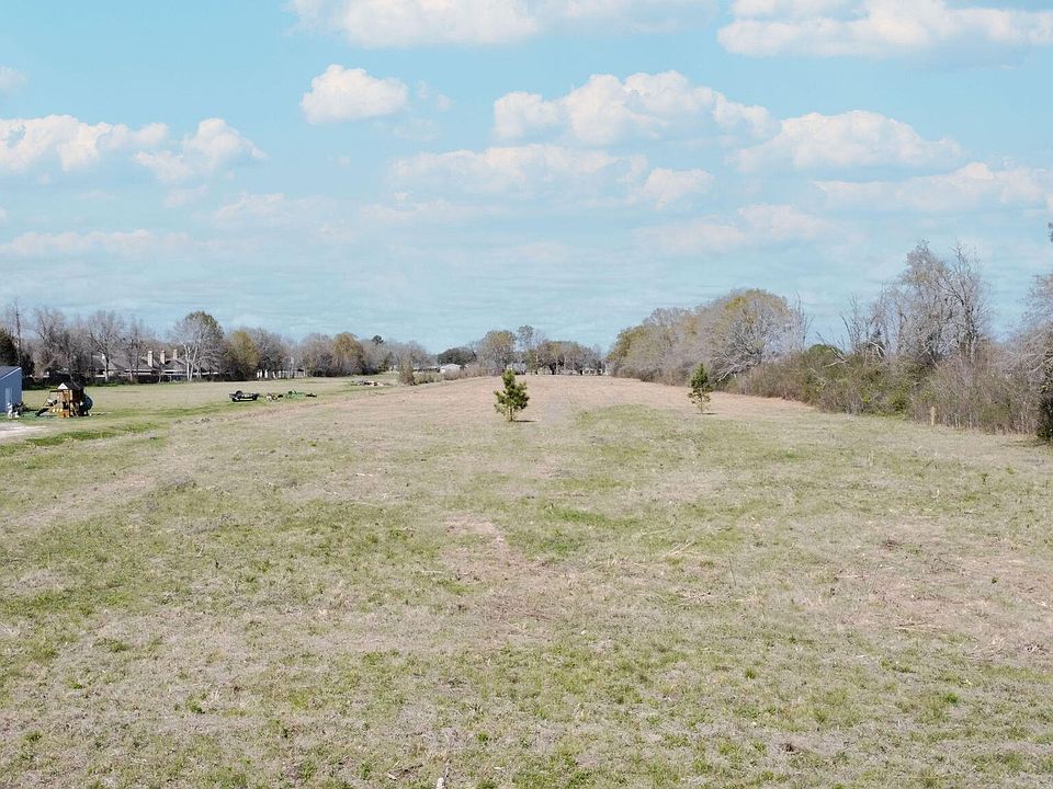 1st image of 130 Zydeco Ln