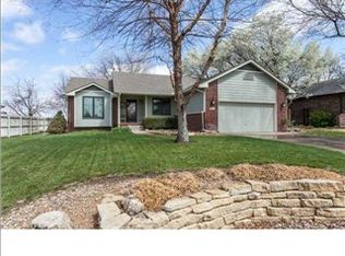 804 E Rivera Dr, Mulvane, KS 67110