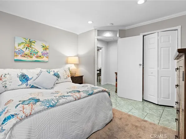 215 Wichita Ave APT 306, Huntington Beach, CA 92648