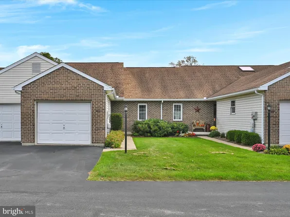 4002 Brookside Ct, Orwigsburg, PA 17961