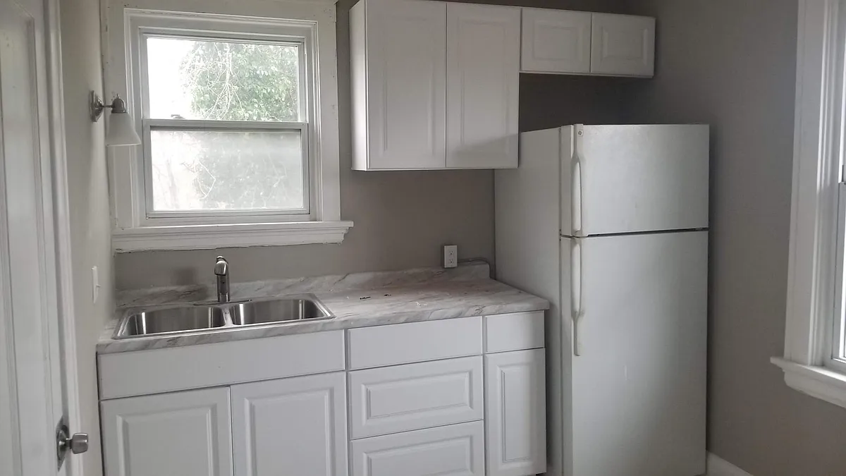 Eat-in Kitchen 1 - 6416 Coleridge Ave #2