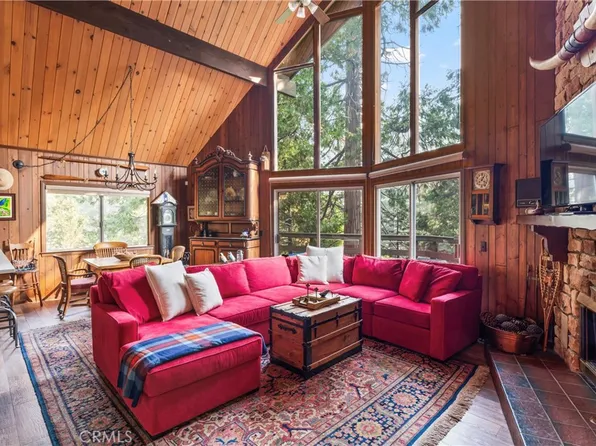 27442 Cedarwood Dr, Lake Arrowhead, CA 92352