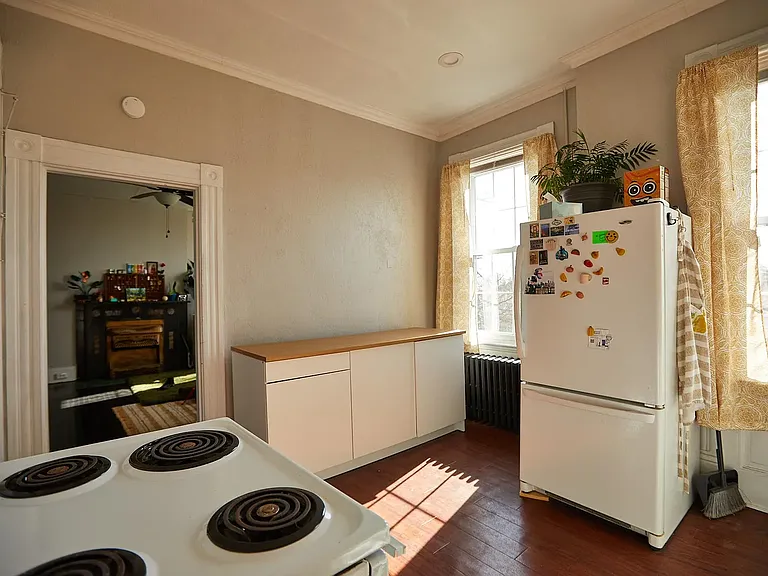 3706 Brighton Rd #2 — Photo 4