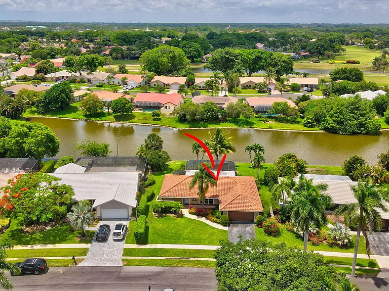10305 Crosswind Rd — Photo 49