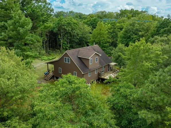 1000 New Sand Spring Dr, Williamsport, PA 17701