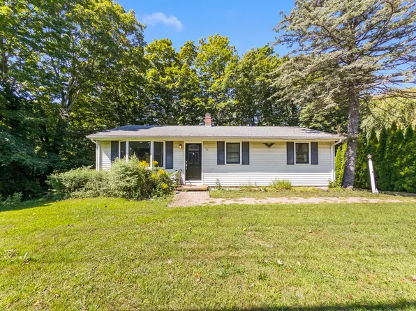 92 Branford Road, North Branford, CT 06471